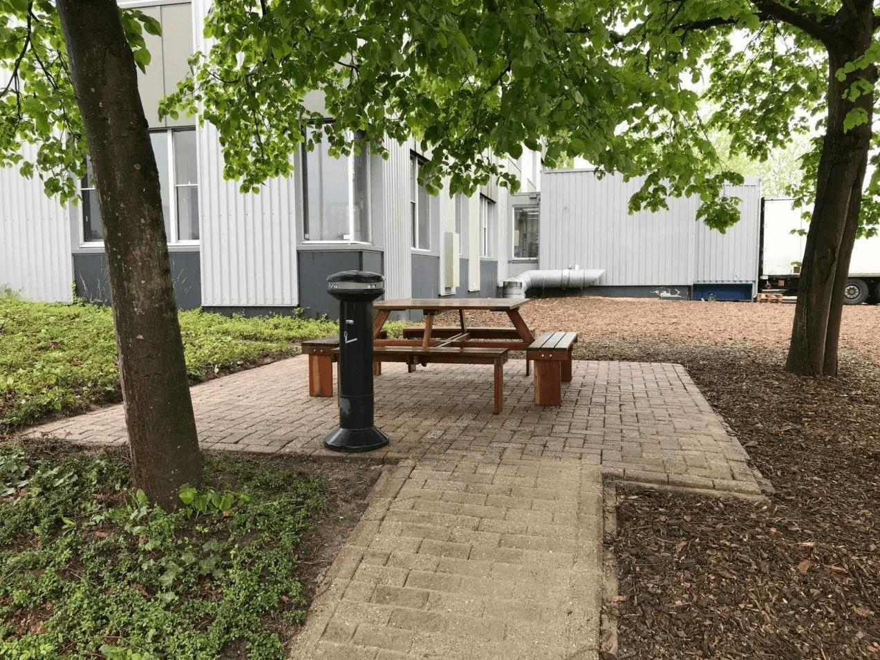 Opfrisbeurt bedrijfsterrein